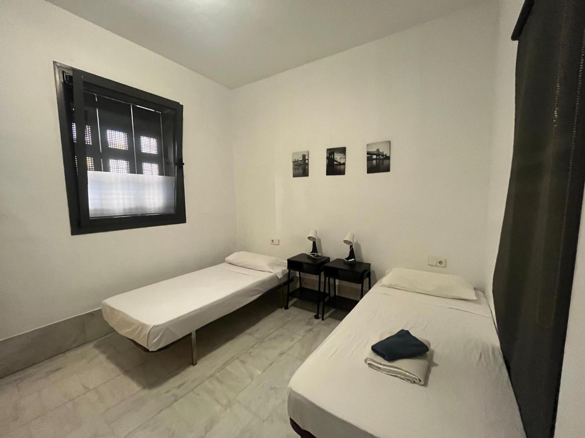 Center Veronica Confort Seville Ngoại thất bức ảnh